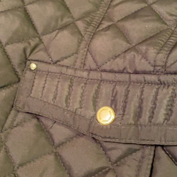 Military style cropped puffer by weatherproof - Picture 3 of 5